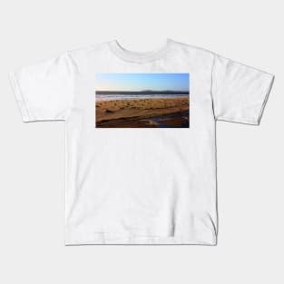 A View of the Radar from Half Moon Bay Beach. California 2009 Kids T-Shirt